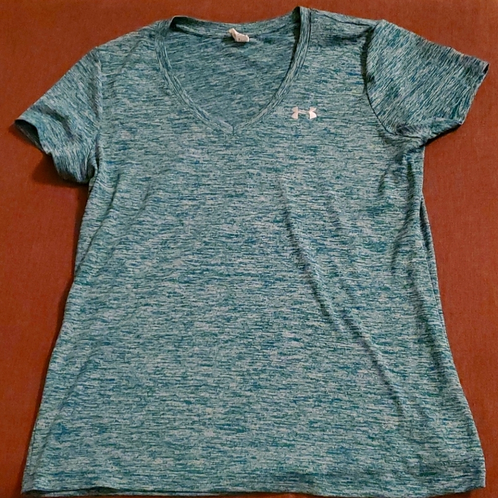 Under Armour Short Sleeve Shirt Size Medium